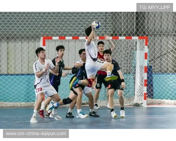 大学生锦标赛竞争激烈！新人选手逆袭成最大黑马